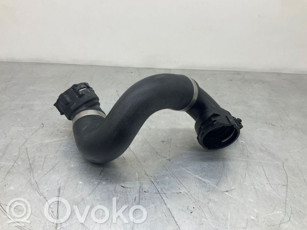 BMW 3 E92 E93 Engine coolant pipe/hose 