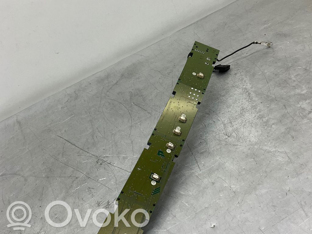 Antena de radio   6988057