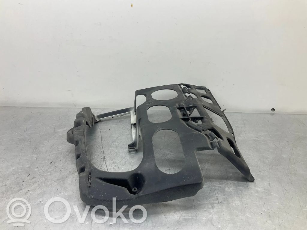 BMW 5 E60 E61 Etupuskurin kannake 