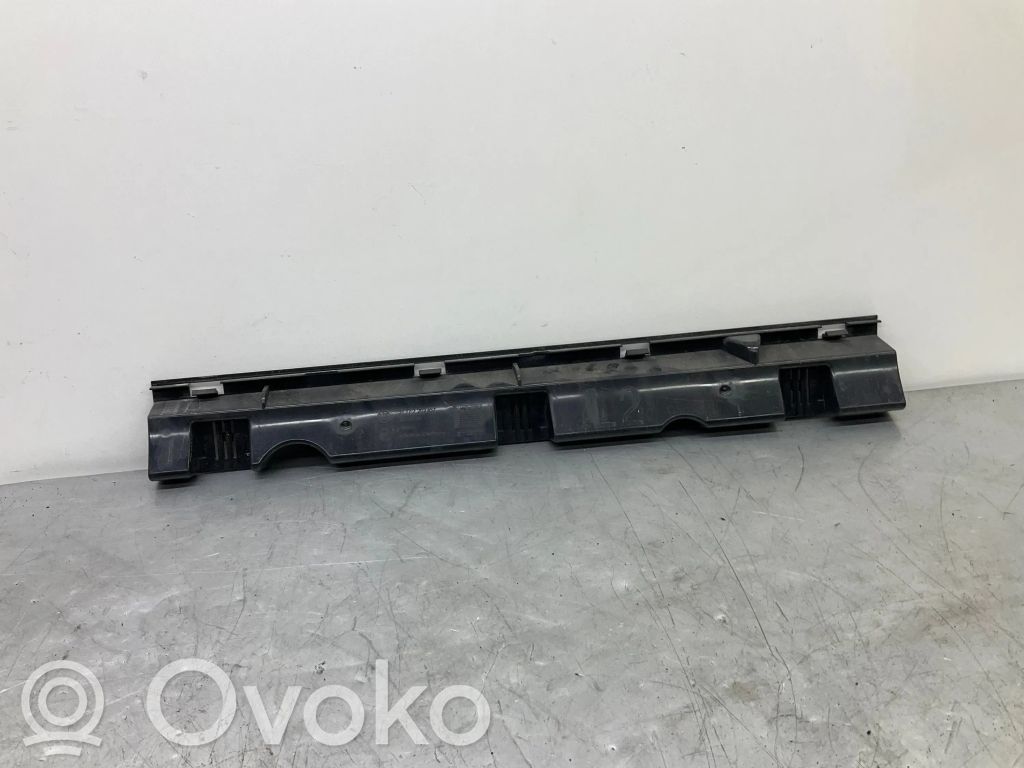 BMW 3 E90 E91 Kita slenkscių/ statramsčių apdailos detalė 