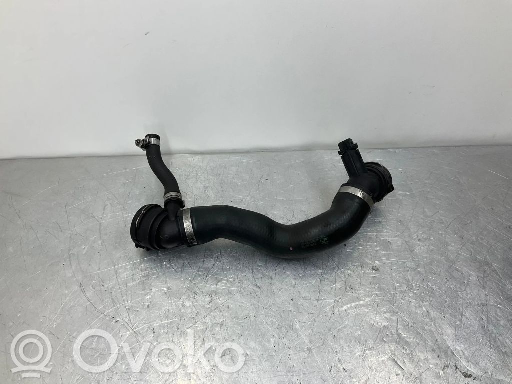 BMW 5 F10 F11 Engine coolant pipe/hose 