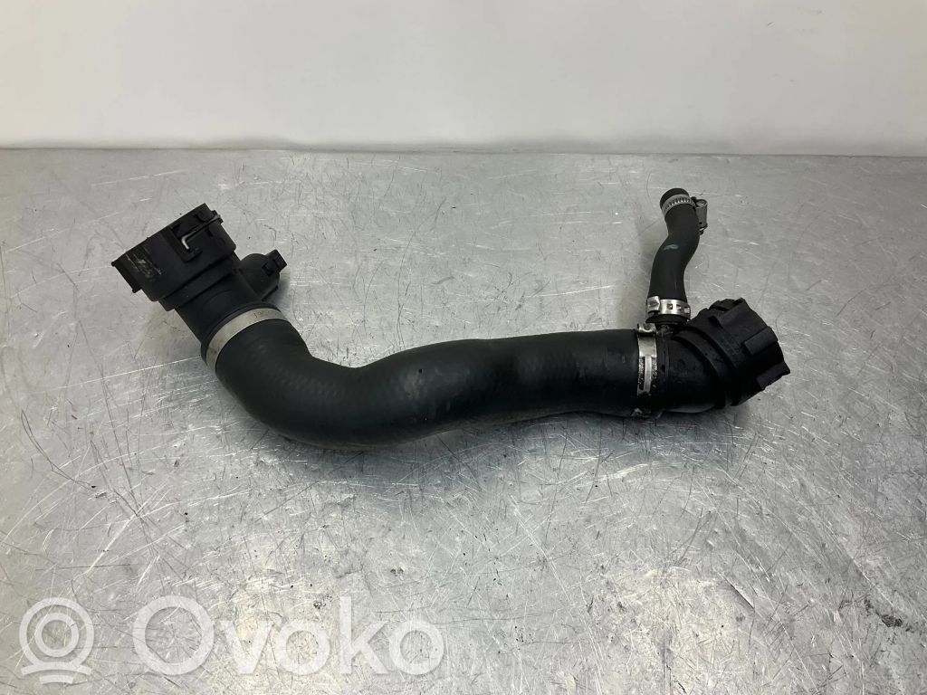 BMW 5 F10 F11 Engine coolant pipe/hose 