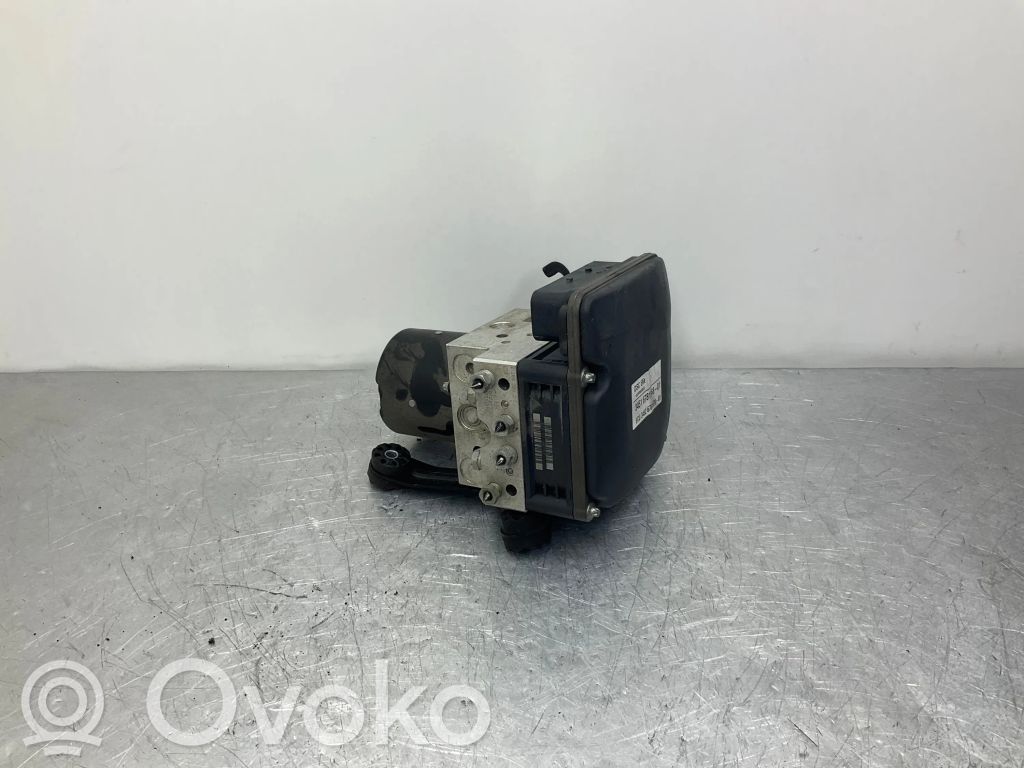 BMW 5 E60 E61 ABS Pump 