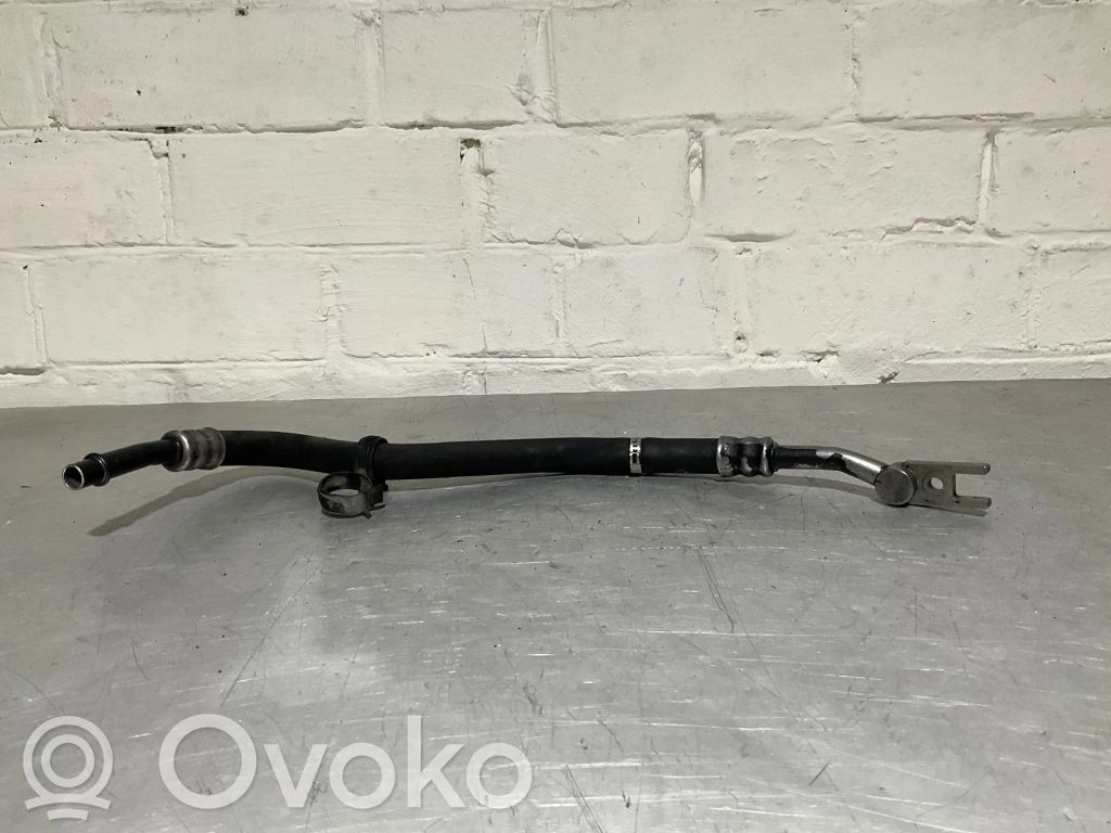 BMW 3 E92 E93 Oil cooling pipe 