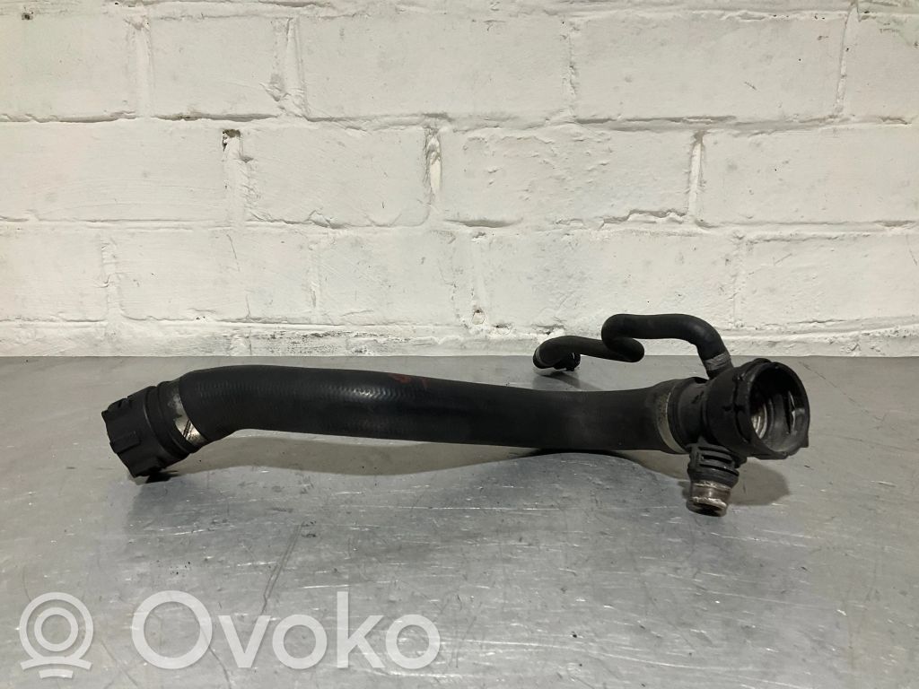 BMW 5 E60 E61 Engine coolant pipe/hose 