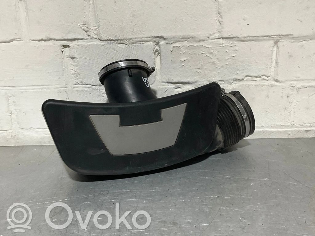 BMW 5 E60 E61 Air intake duct part 
