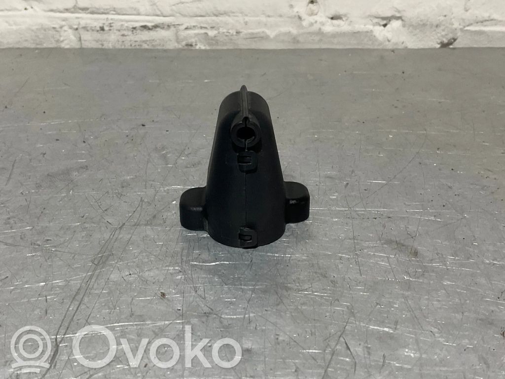 other engine part   7577710