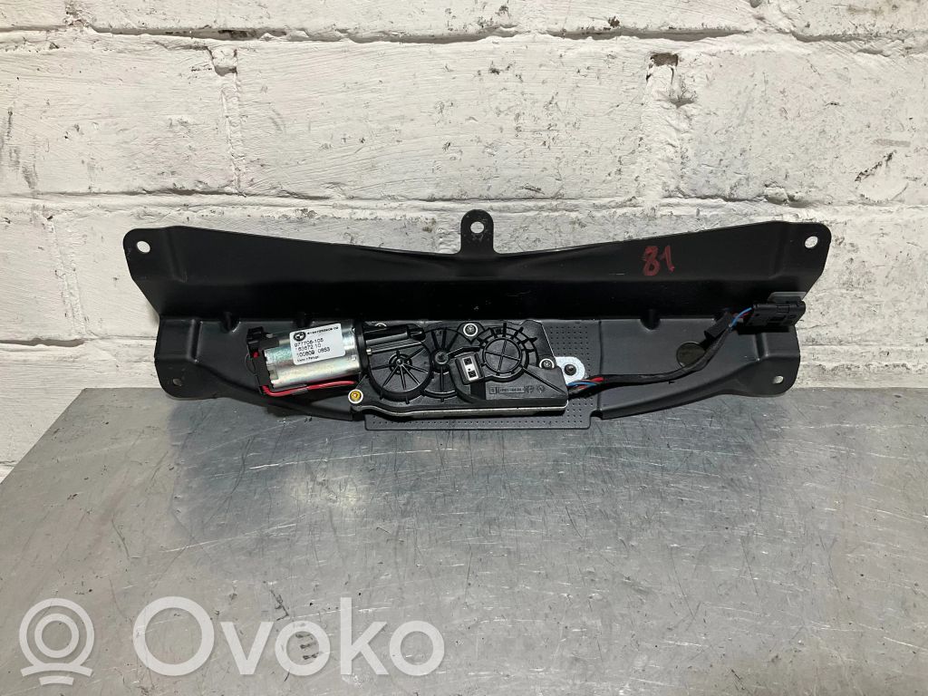 BMW X5 E70 Aizmugurējā pārsega pievilcējs 
