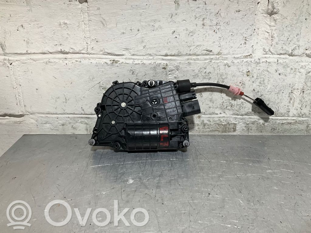 BMW 5 F10 F11 Silniczek dociągania drzwi tylnych 