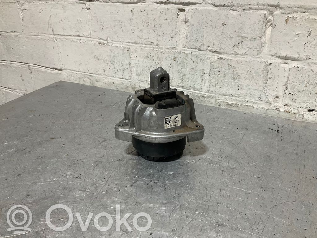 BMW 7 F01 F02 F03 F04 Engine mount bracket 