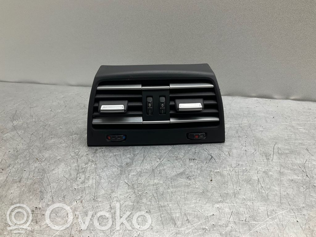 BMW 7 F01 F02 F03 F04 Grilă ventilație spate 