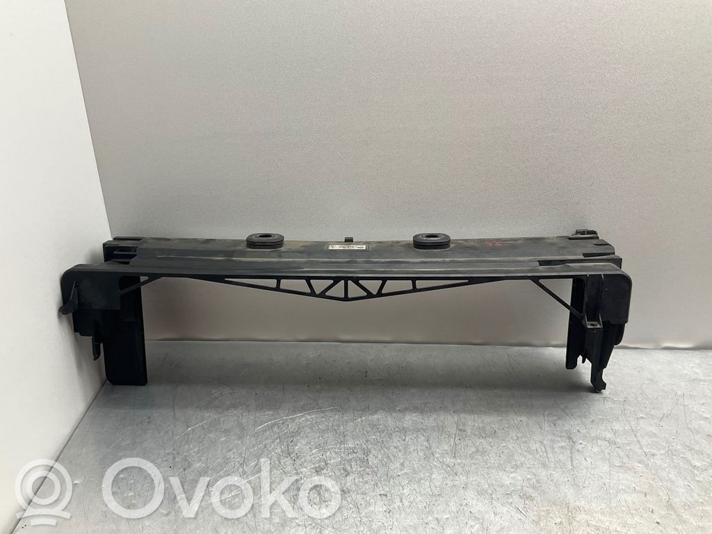 BMW 7 F01 F02 F03 F04 Panel mocowania chłodnicy 