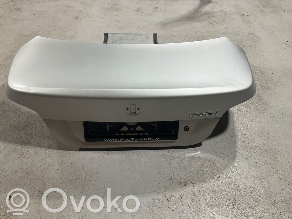 Tailgate/trunk/boot lid