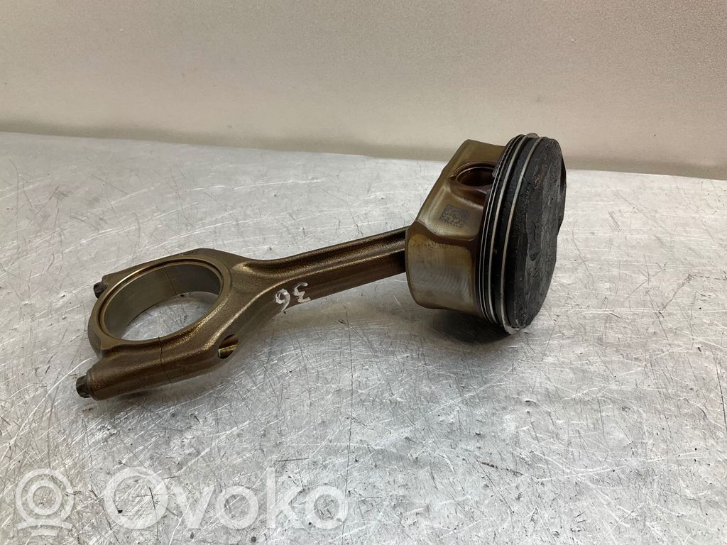 BMW 3 E92 E93 Piston with connecting rod 