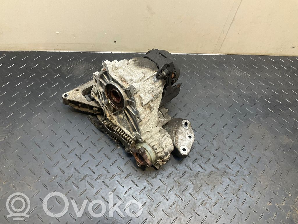 BMW 5 E60 E61 Pavarų dėžės reduktorius (razdatkė) 
