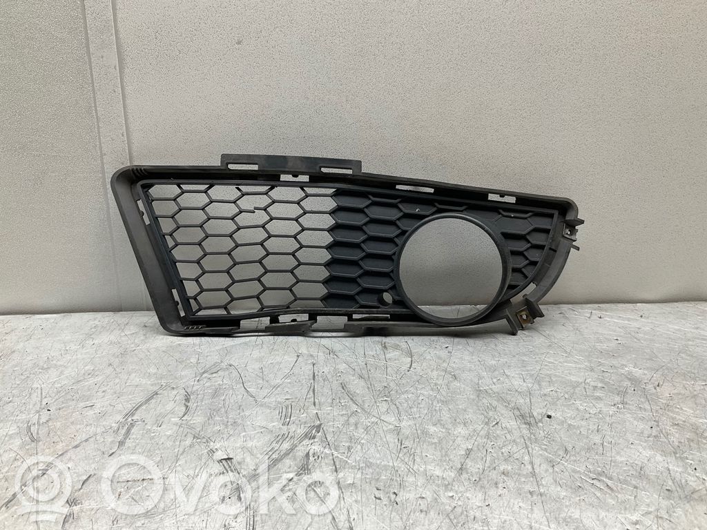 BMW 3 E90 E91 Front fog light trim/grill 
