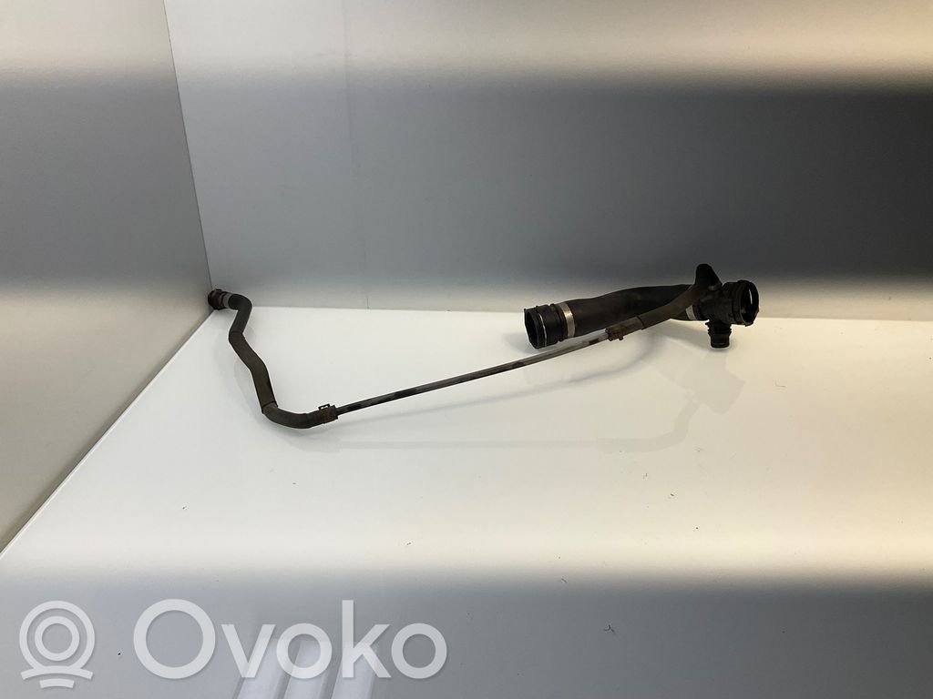 BMW 3 E90 E91 Engine coolant pipe/hose 