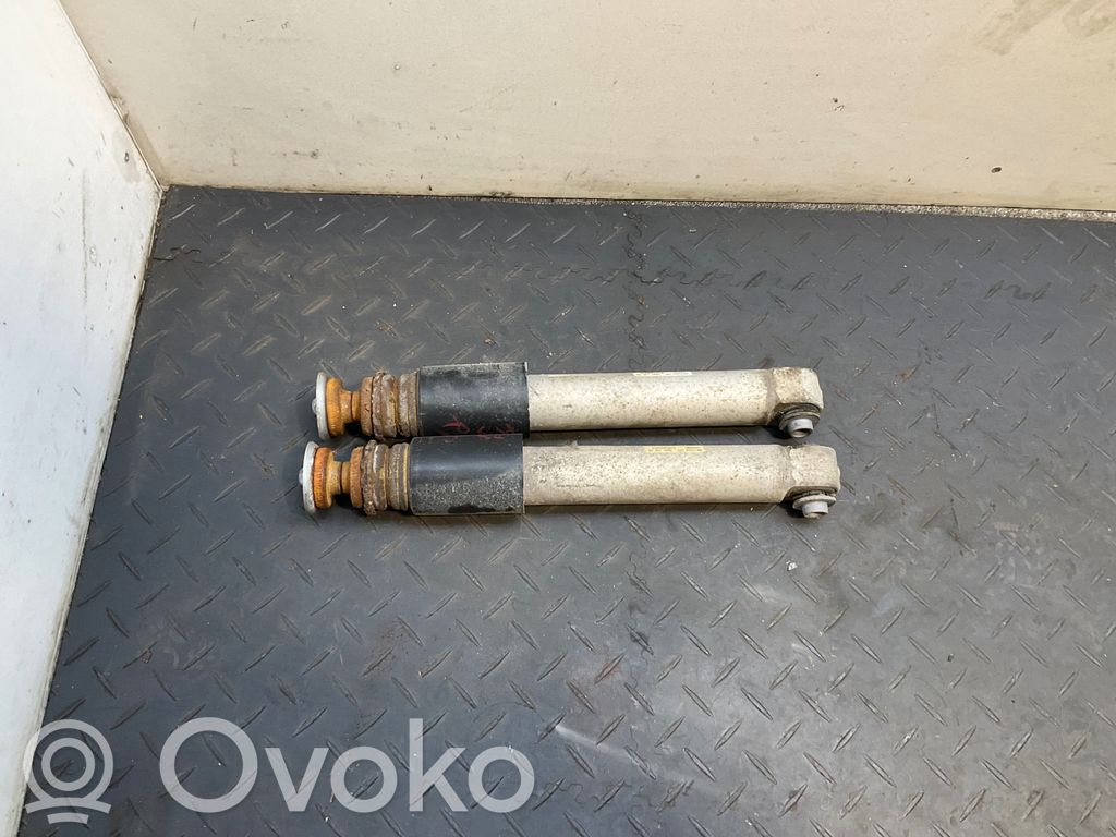 BMW 5 E60 E61 Aizmugurē amortizators 