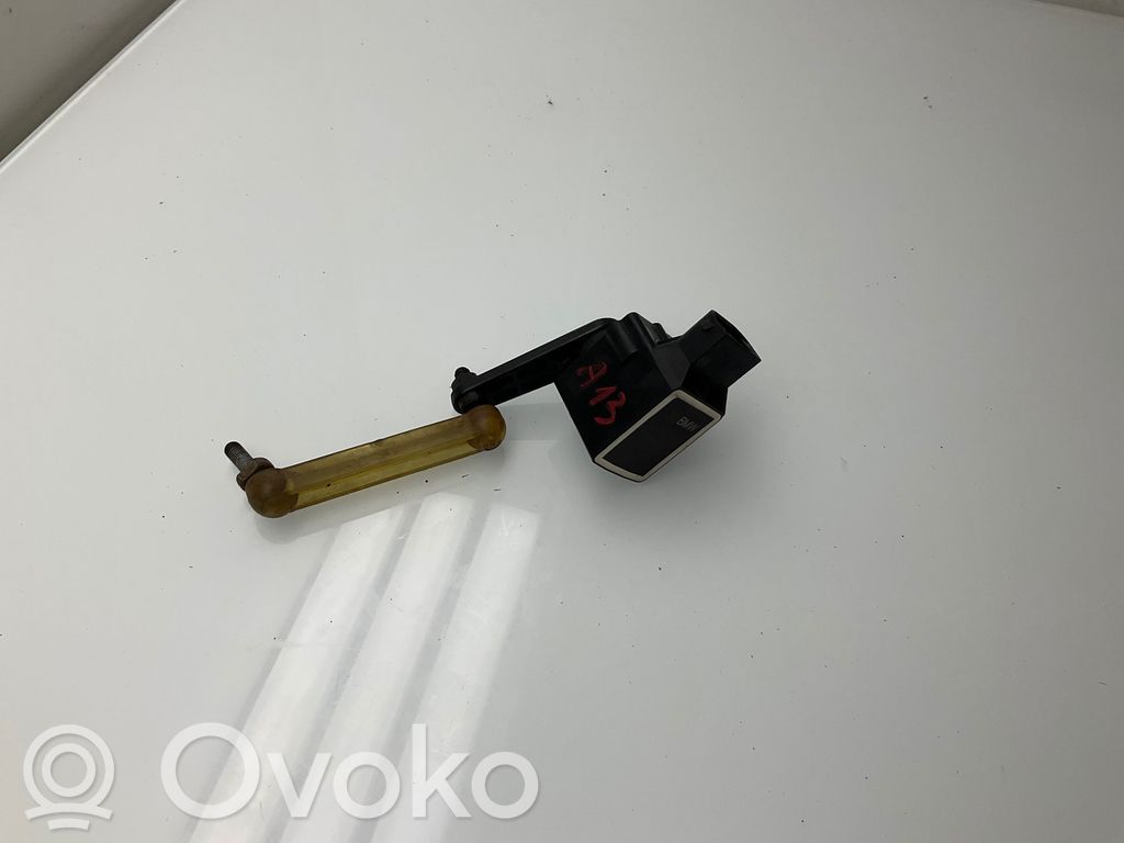 BMW 5 E60 E61 Czujnik poziomowania zawieszenia osi przedniej 