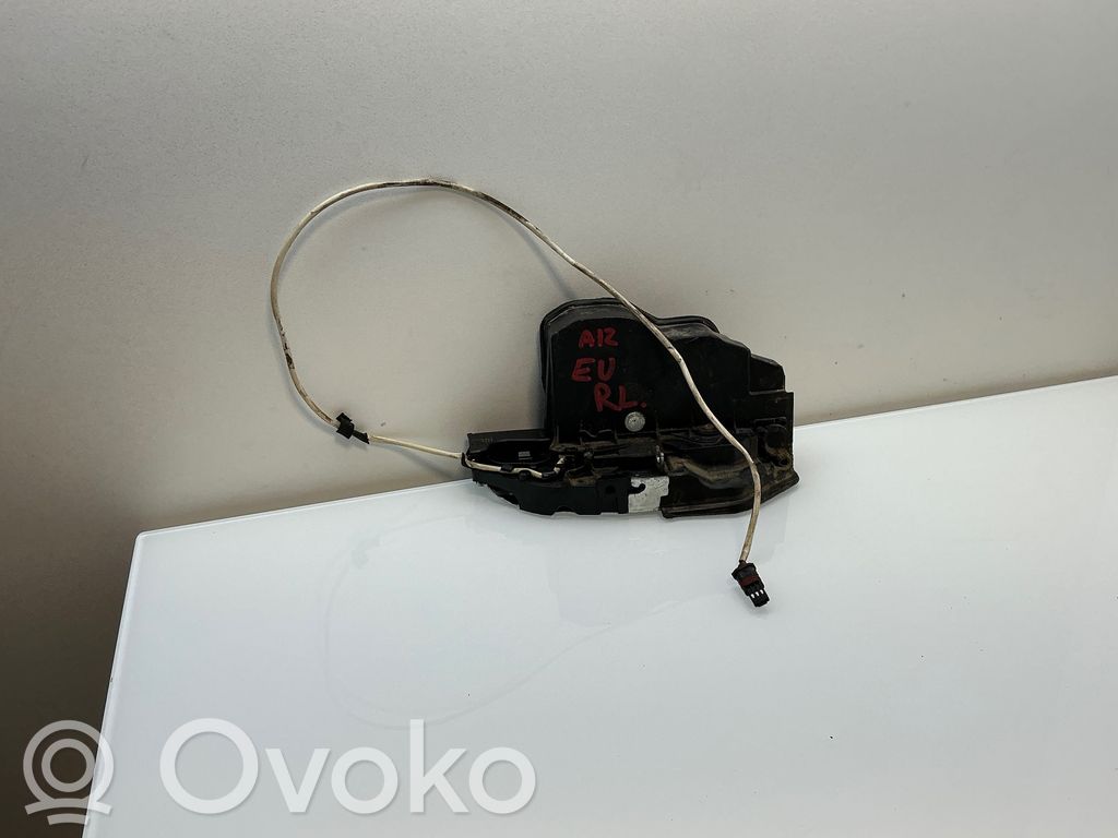 BMW 5 GT F07 Zamek drzwi tylnych 