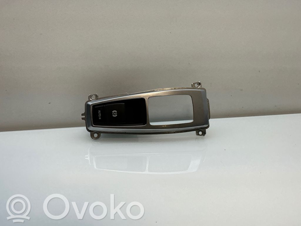 BMW X5 E70 Przycisk / Włącznik hamulca ręcznego 
