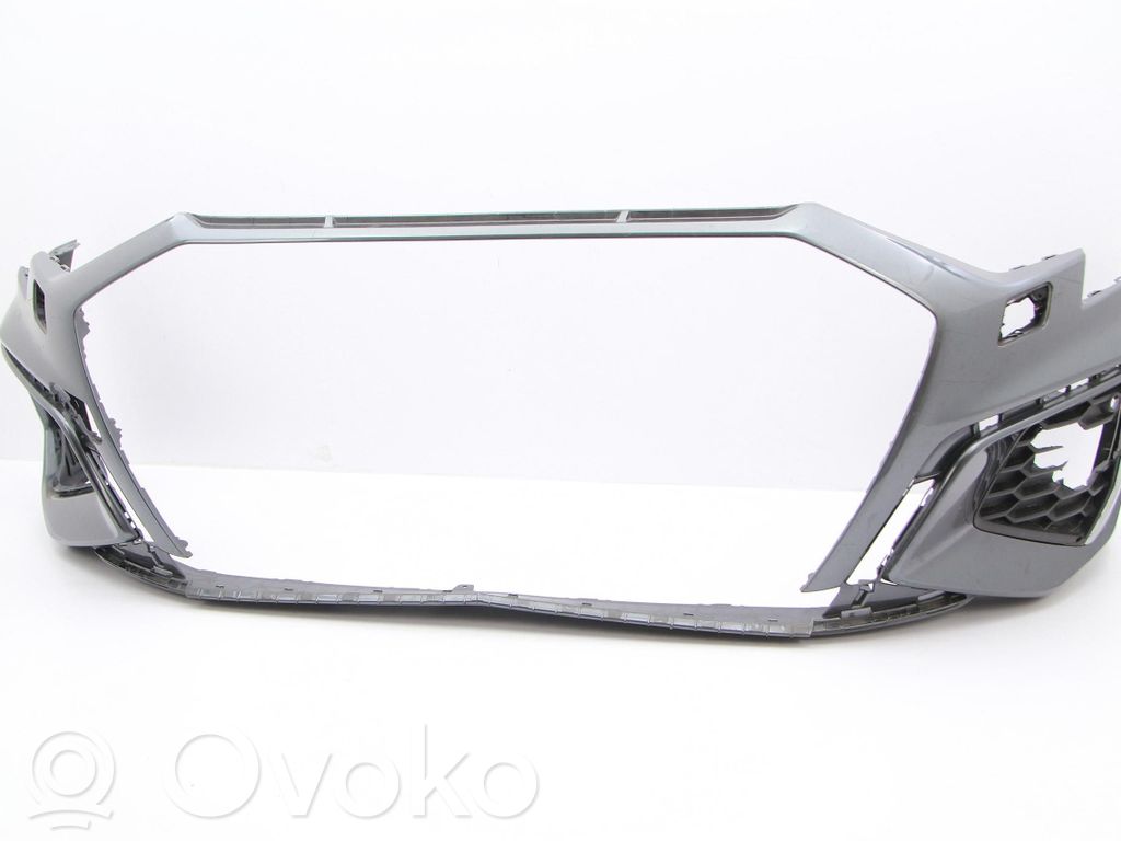 Audi A3 8Y Parachoques delantero 