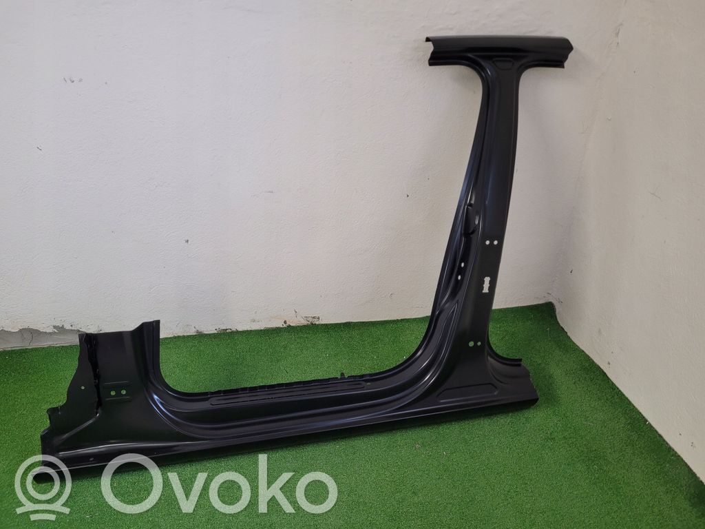 Audi A4 S4 B9 8W Próg 