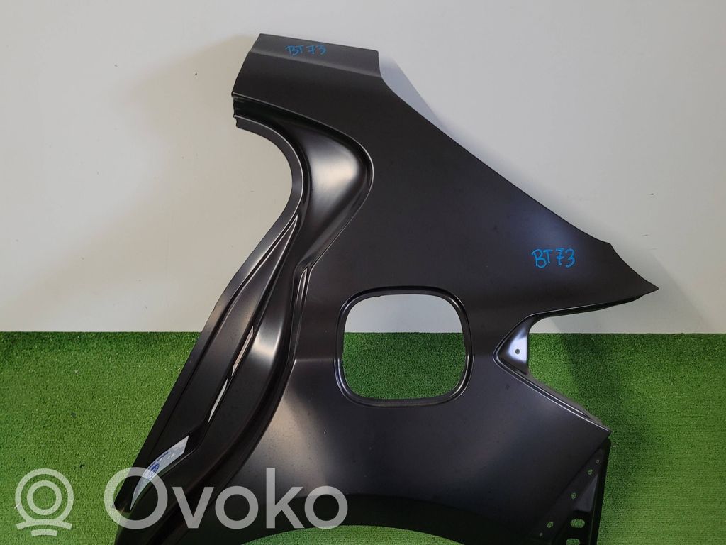Ford Focus Auton rungon sivu 