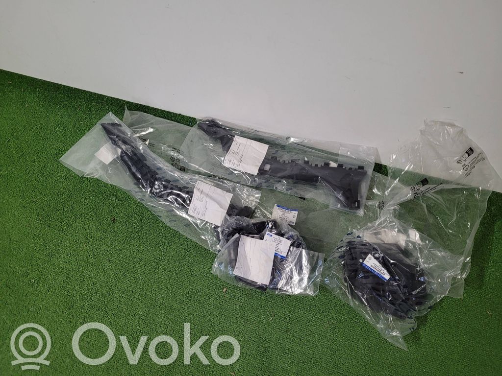 Ford Focus Rear bumper mounting bracket 