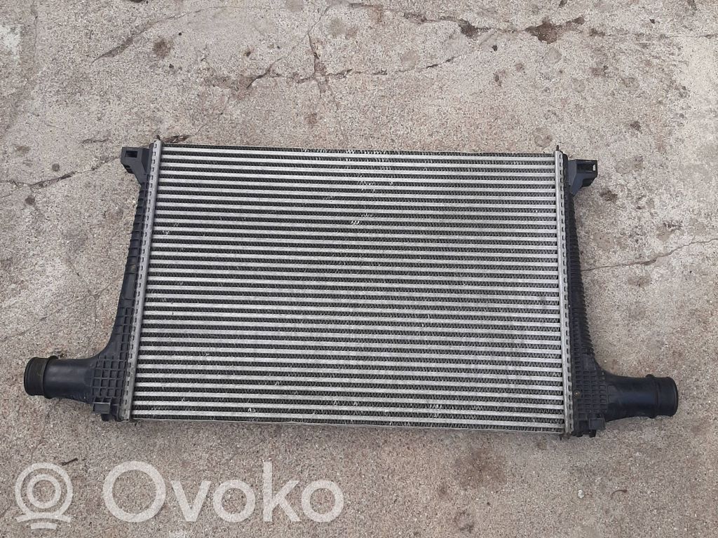 Interkūlerio radiatorius   4M0145805C,ED668002