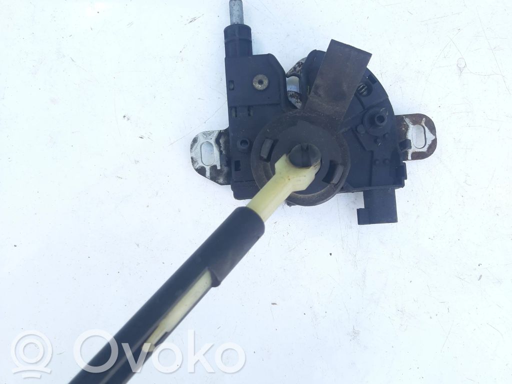 Spyna variklio dangčio   3M5116700