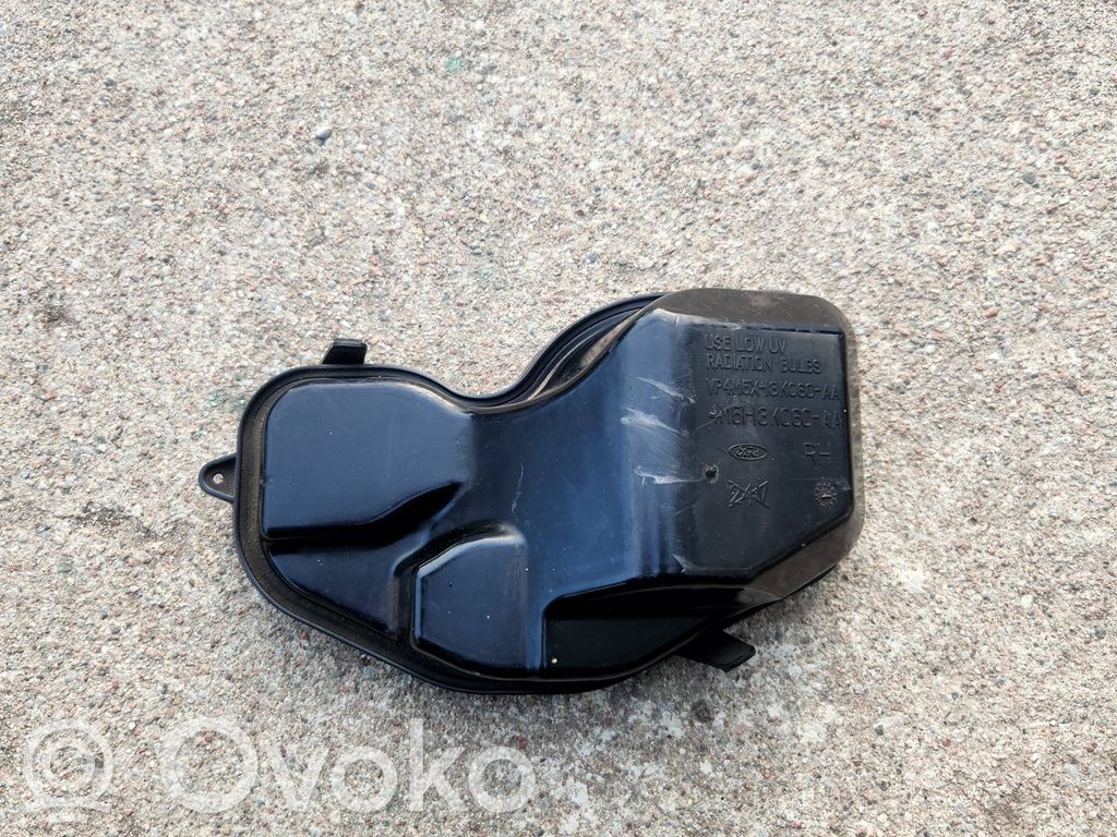 Ford Focus Headlight/headlamp dust cover 