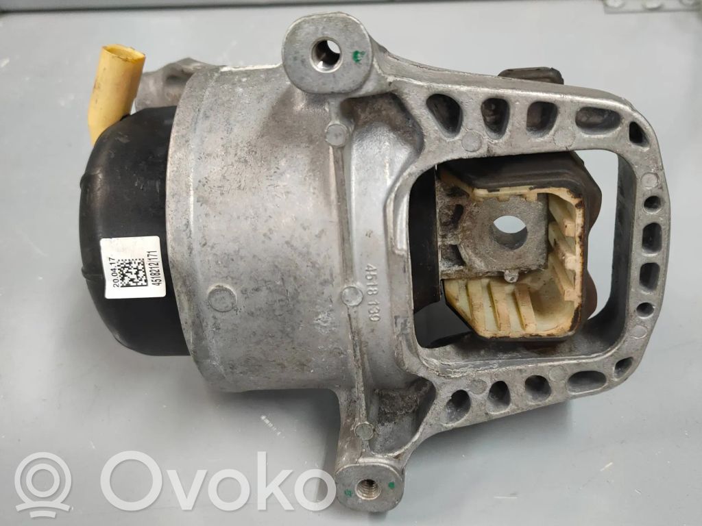 Audi A4 S4 B9 Engine mount vacuum valve 