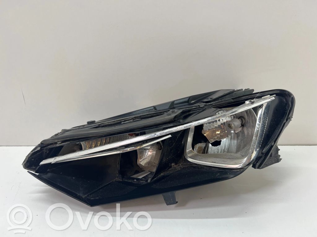 Volkswagen PASSAT B8 Headlight/headlamp 
