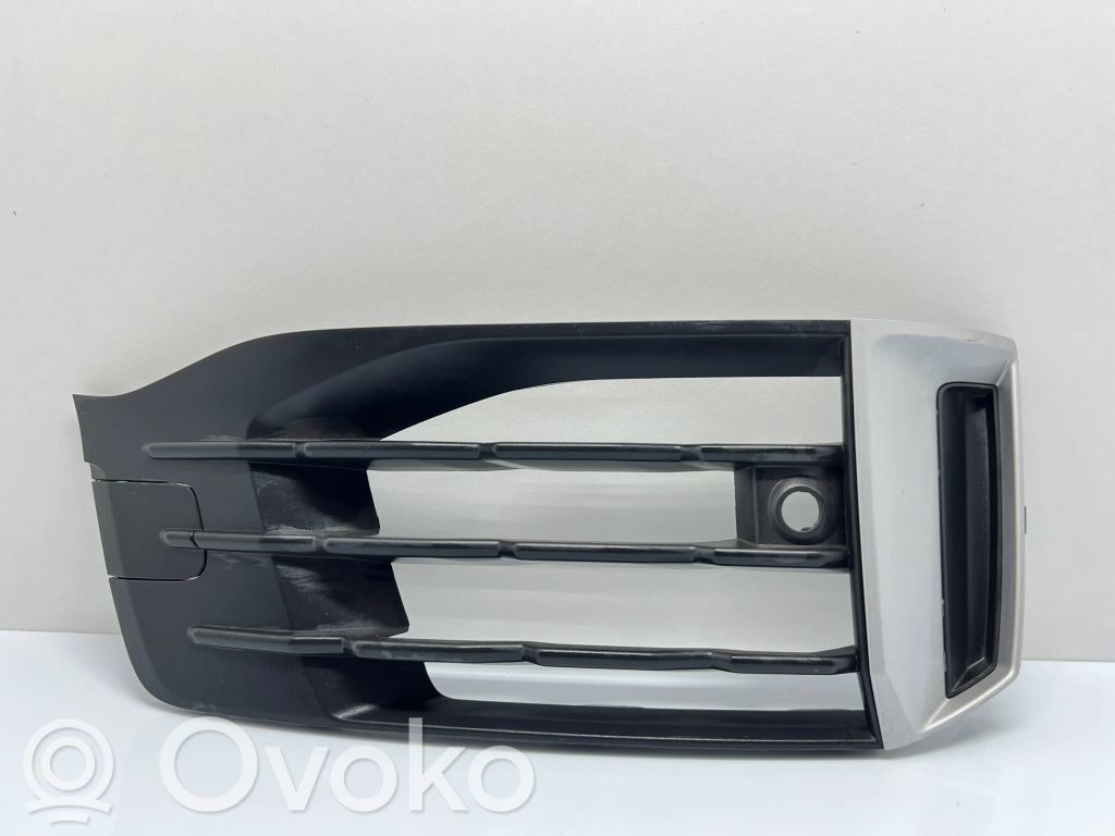 Audi Q7 4M Front bumper lower grill 