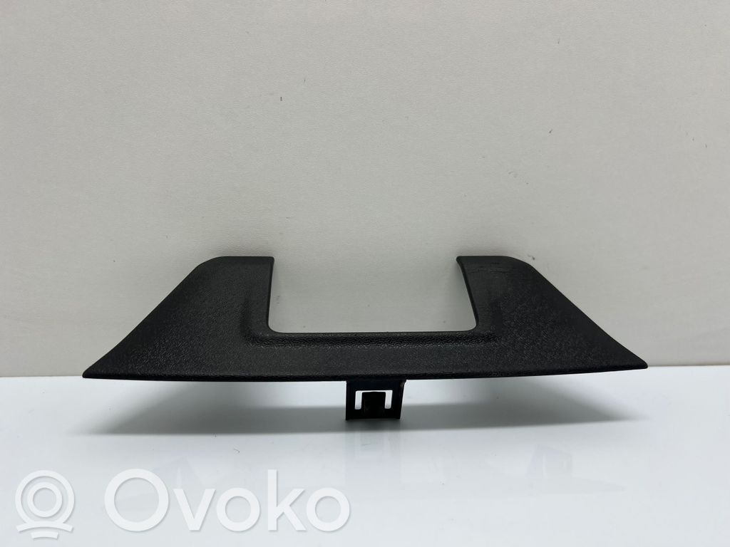 Volvo V40 Osłona rygla zamka klapy tylnej 