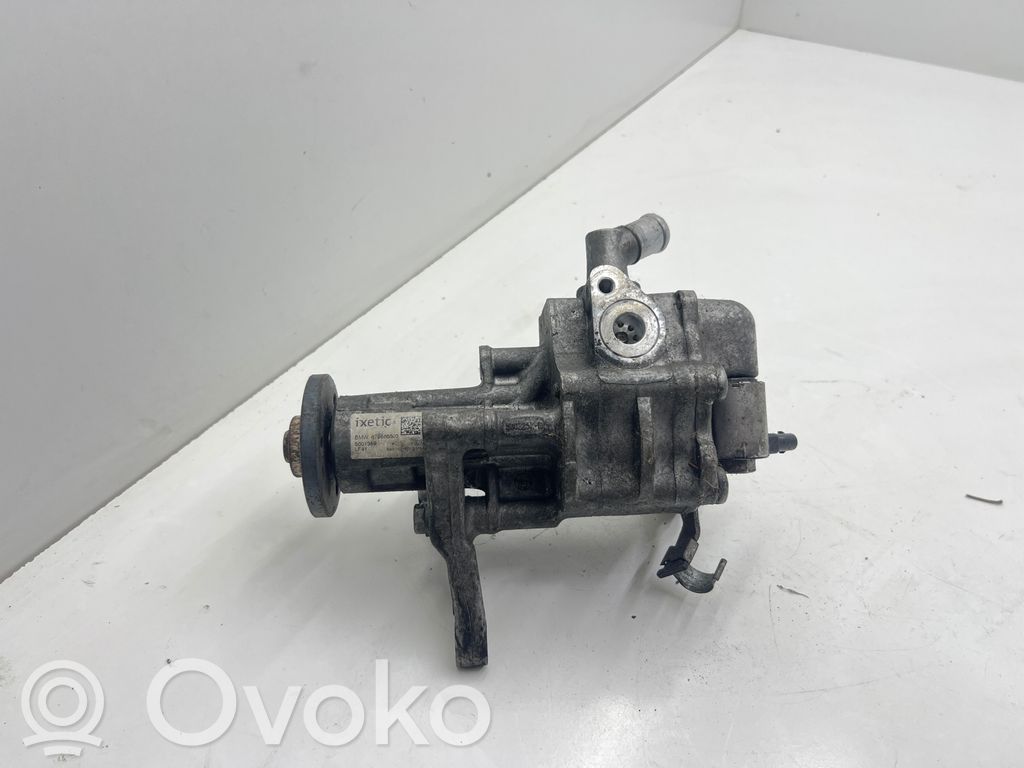 BMW 5 F10 F11 Power steering pump 
