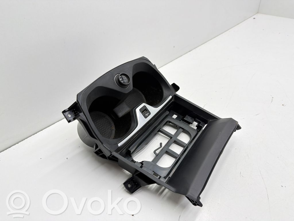 BMW 1 F40 Portavasos delantero 