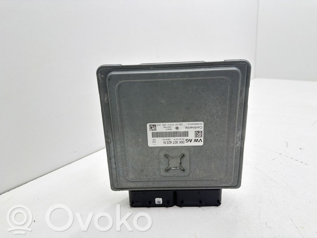 Skoda Octavia Mk4 Engine control unit/module 