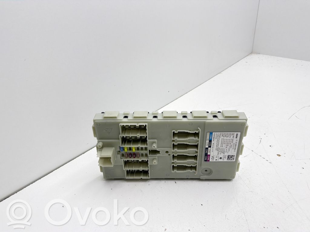 BMW 5 G30 G31 G38 BSM vadības modulis 