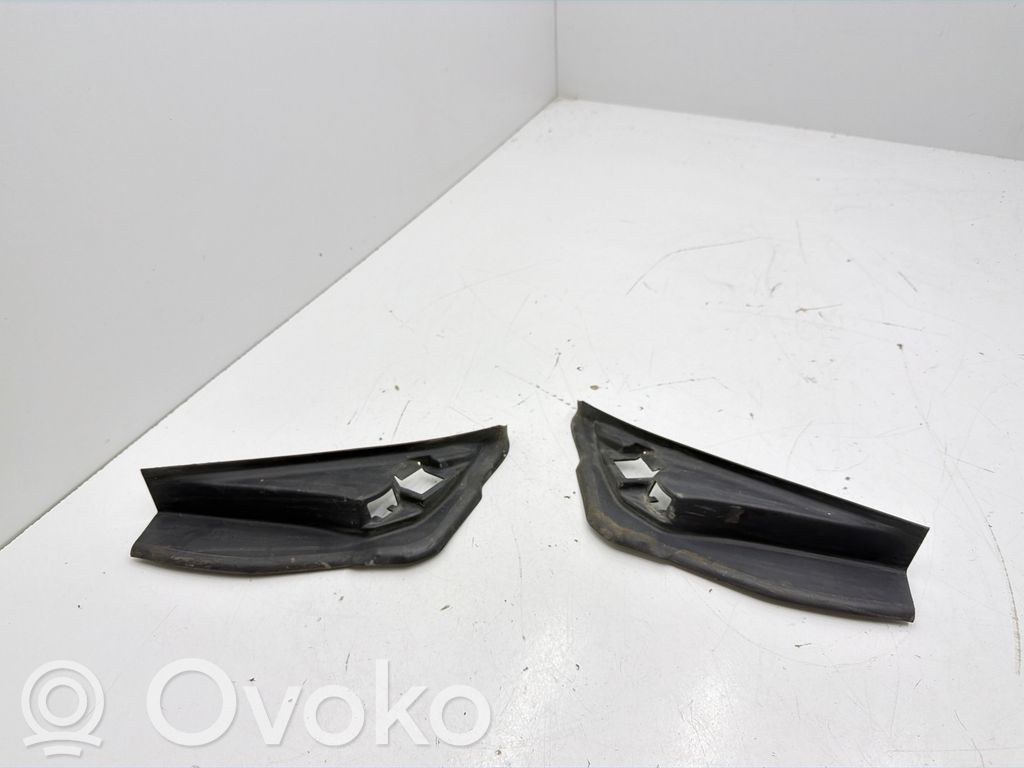 BMW 5 G30 G31 G38 Tailgate/trunk side cover trim 