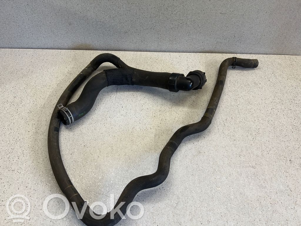 Opel Insignia A Engine coolant pipe/hose 