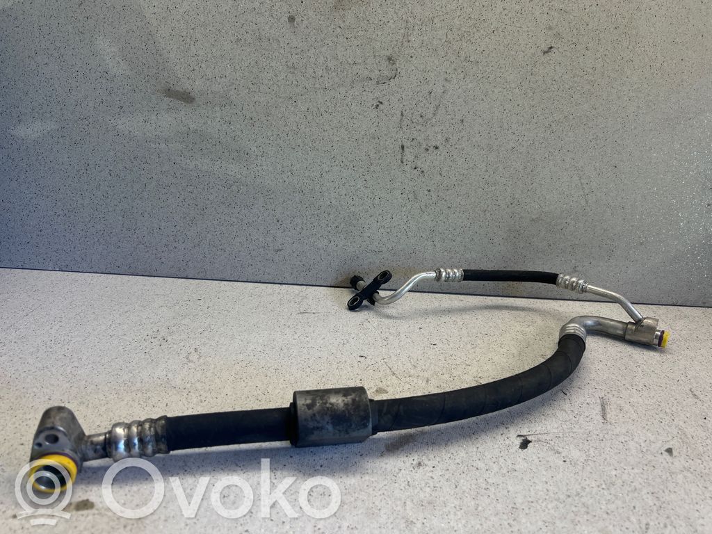BMW 3 E90 E91 Air conditioning (A/C) pipe/hose 