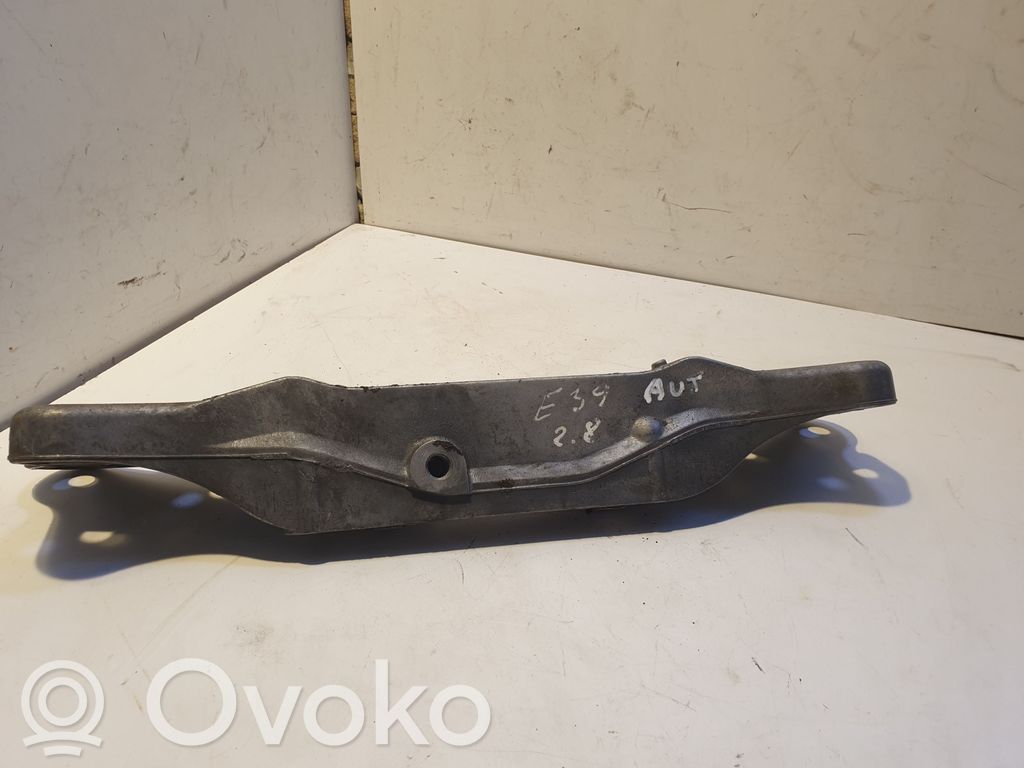 BMW 5 E39 Gearbox mounting bracket 