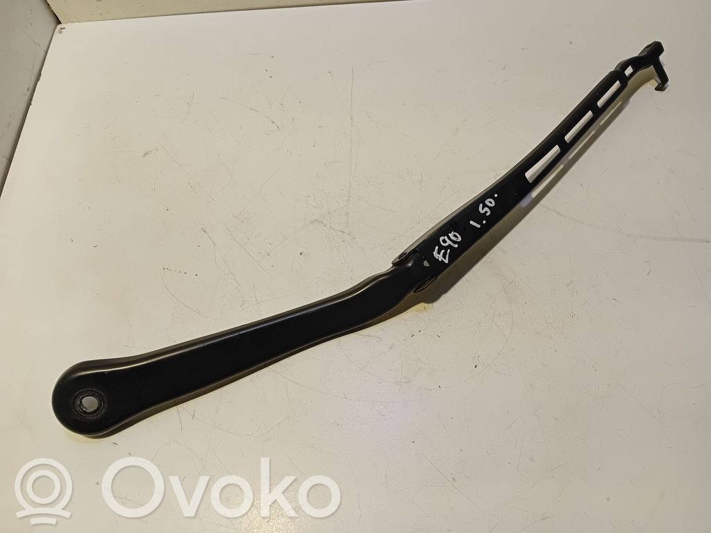BMW 3 E90 E91 Front wiper blade arm 