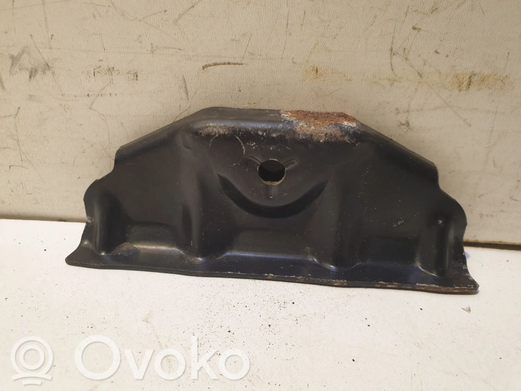 Volvo S80 Akun kiinnike 