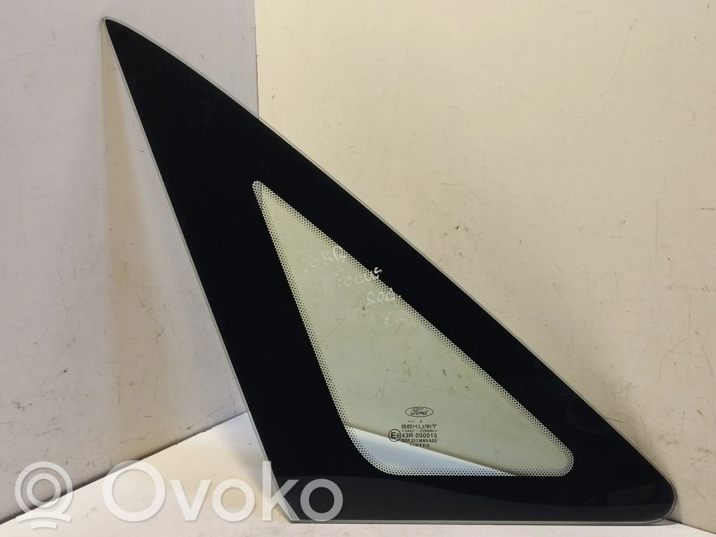 Rear side window   DOT211M89AS2