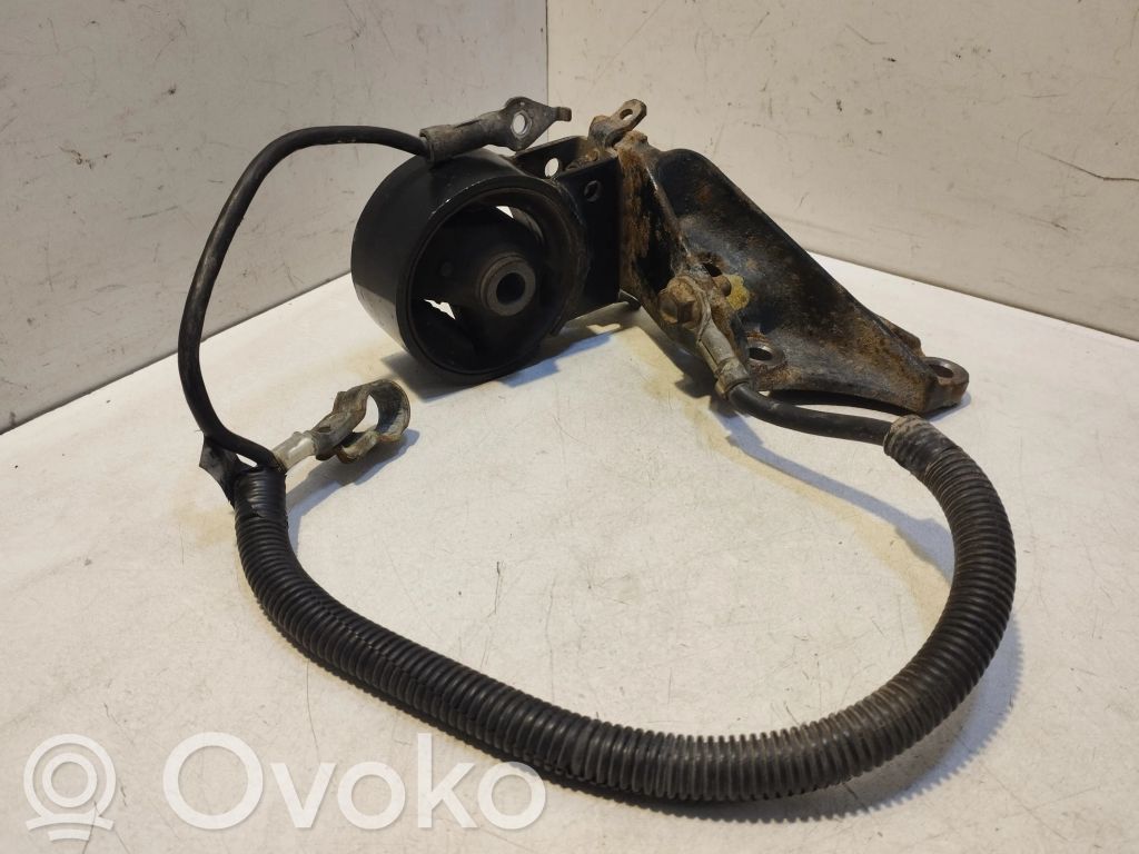 Toyota Yaris Engine mount bracket 