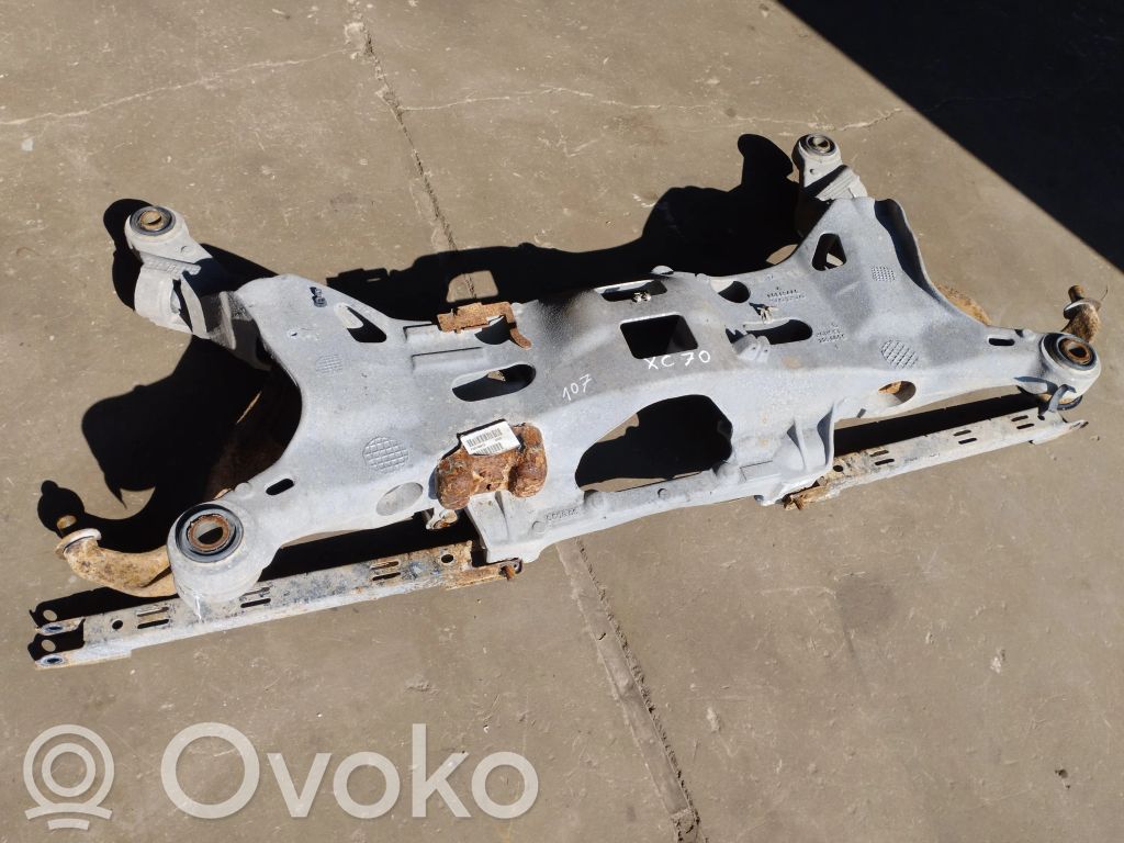 Volvo XC70 Bastidor trasero 