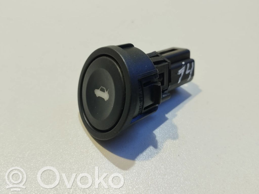 Other switches/knobs/shifts